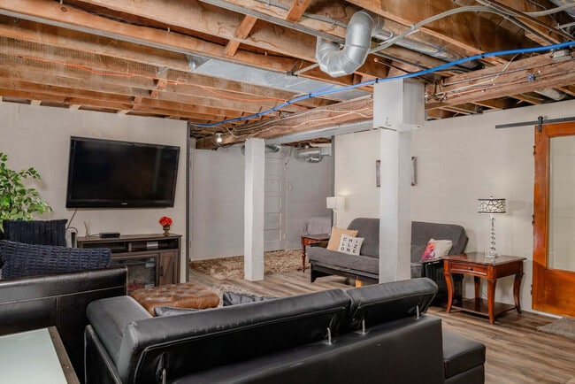 Photo - 301 W Wisconsin Ave Unidad ID1373701P