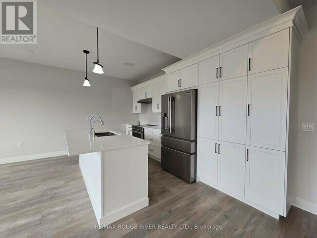 Photo - 64 Barley Trail