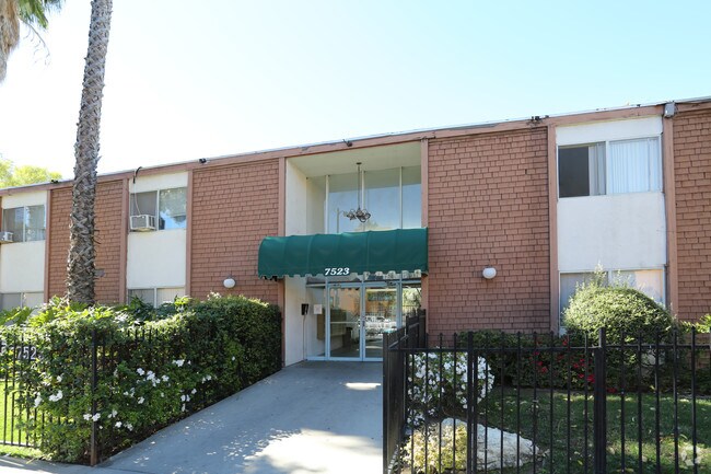 Photo - 7523 Alabama Ave