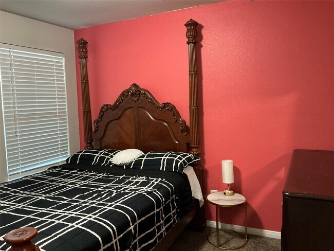 Photo - 4030 Emperor Valley Ln