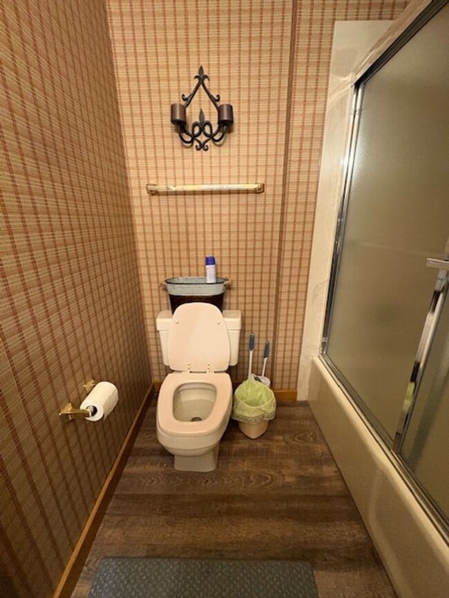 Photo - Stunning 3-Bedroom, 2-Story Townhome for Rent – 3,000 sq ft