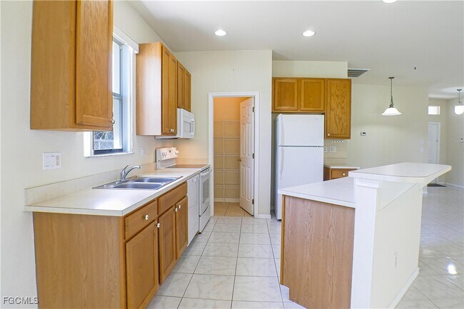 Photo - 2514 55th St SW