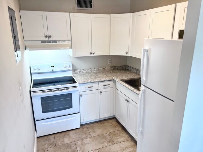 201 Inlet Way Unidad 1