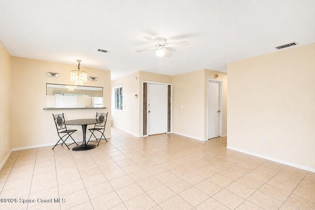 Photo - 1202 Linmoor Cir NE