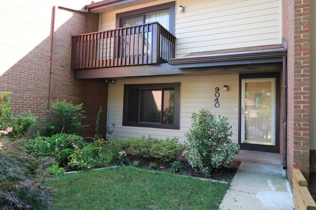 Building Photo - "COMING SOON" 3BD + 2.5BA TH Rental