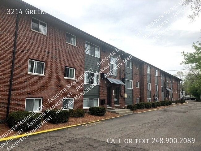 Building Photo - 3214 Greenfield Rd Unit 8