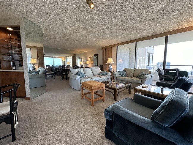 Photo - 1910 Ala Moana Blvd