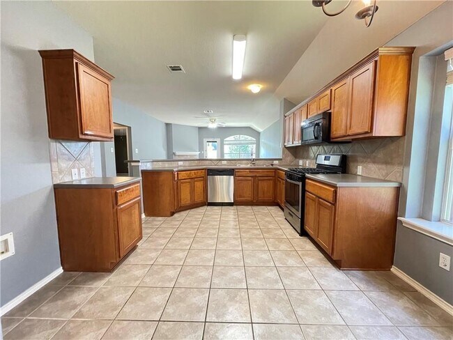 Photo - 716 Arrowood Pl