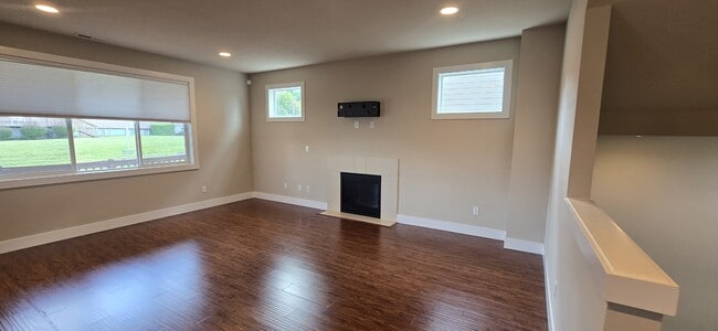 Photo - 11448 80th Pl S