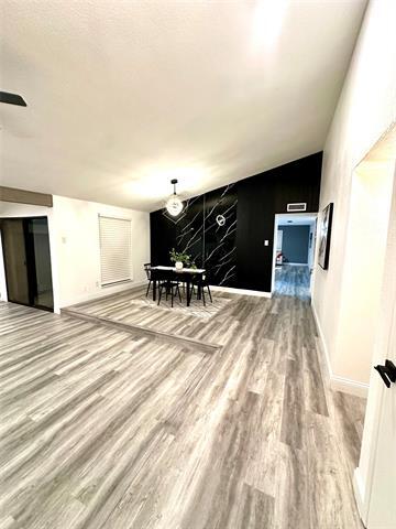 Photo - 5000 Brandenburg Ln