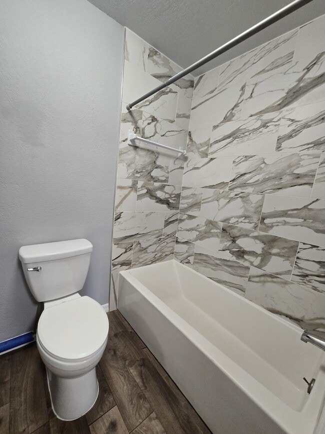 Photo - 4433 Bryan Ave