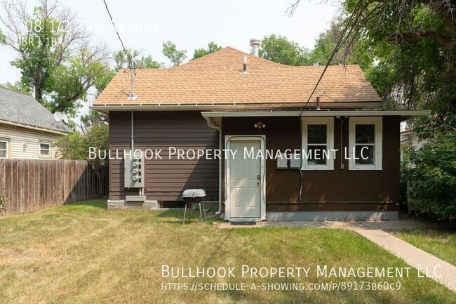 Photo - 708 1/2 3rd Avenue-