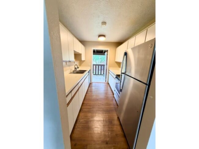 Photo - 3 Bedroom Condo in Camelot By The Lake