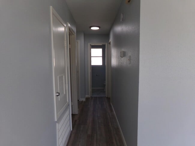 Photo - 221 Austin St