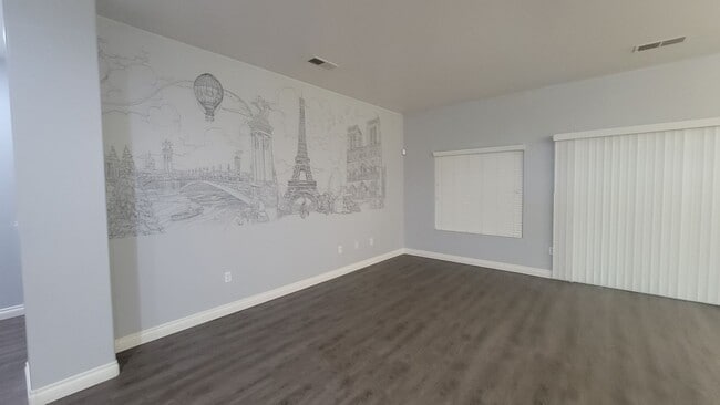 Photo - 10919 Golden Valley Dr