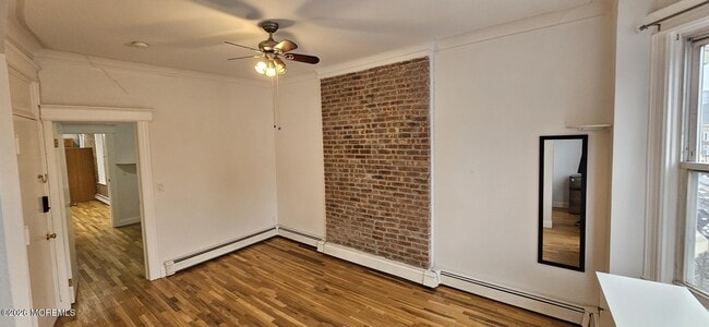 Photo - 4110 Park Ave Unit 3