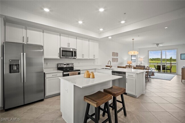 Photo - 15285 Grn Acrs Ave Unit 424