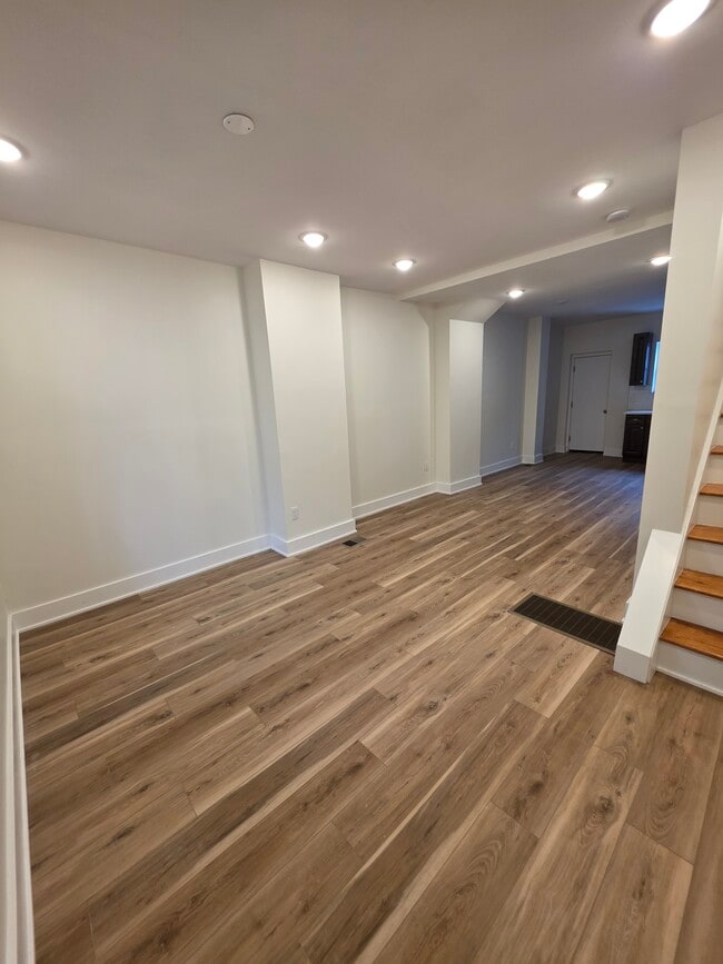 Photo - 1351 S 31st St