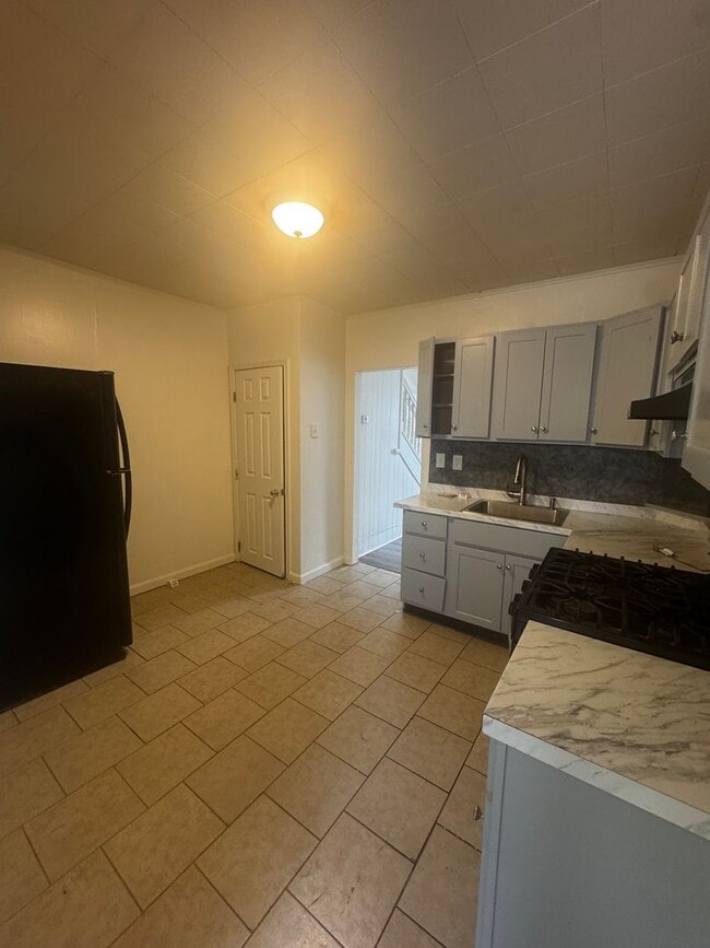 Photo - Beautifully Remodeled 4-bedroom Home located in Allentown