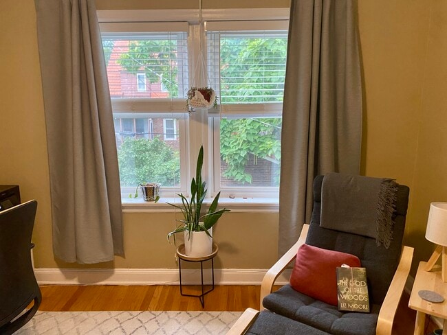 Photo - 7240 Amherst Ave Unit Amherst  2nd Floor