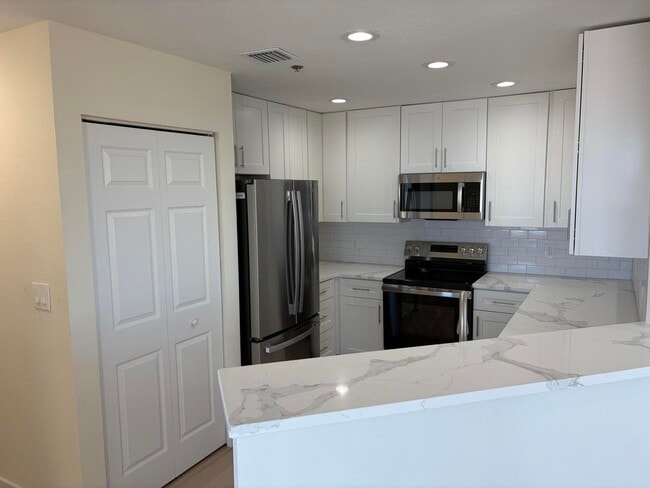 Photo - 1801 N Flagler Dr Unit 926