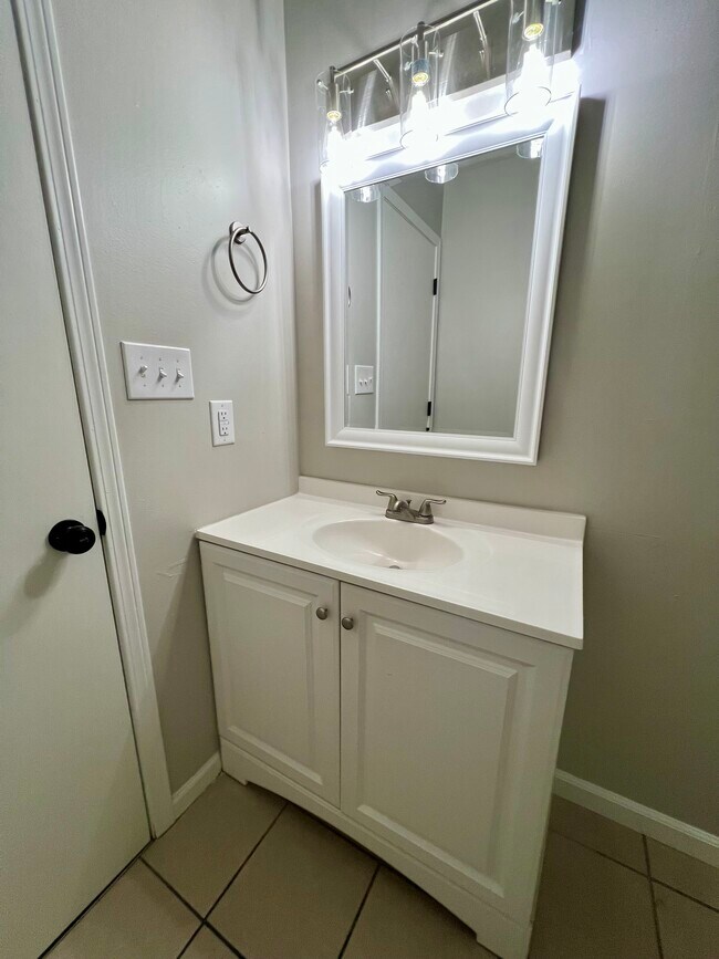 Photo - 1404 Hicks Rd Unidad A