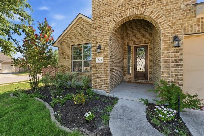 Photo - 2508 Hilltop Divide Ln