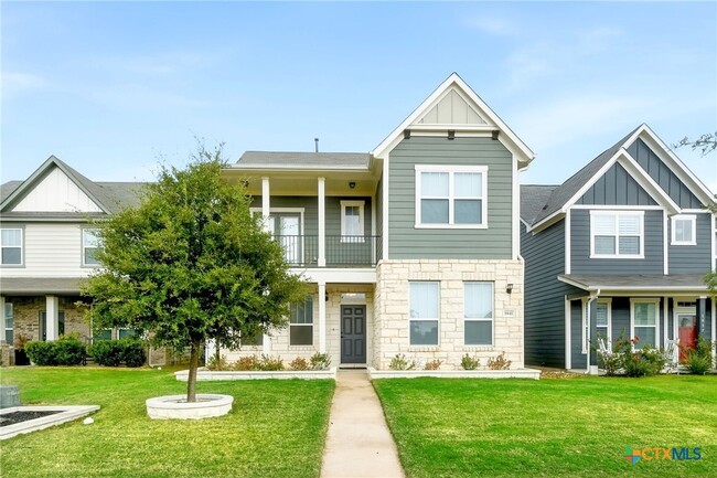 Photo - 1941 Winston Way