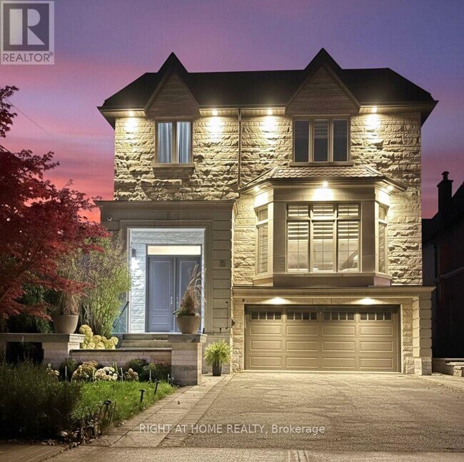 Photo - 316 Churchill Ave