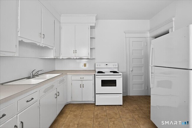 Photo - 227 Olivia St Unidad 1st Floor