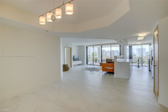 3 br, 2 bath House - 3600 Yacht Club Dr Ap... - 3 br, 2 bath House - 3600 Yacht Club Dr Ap...