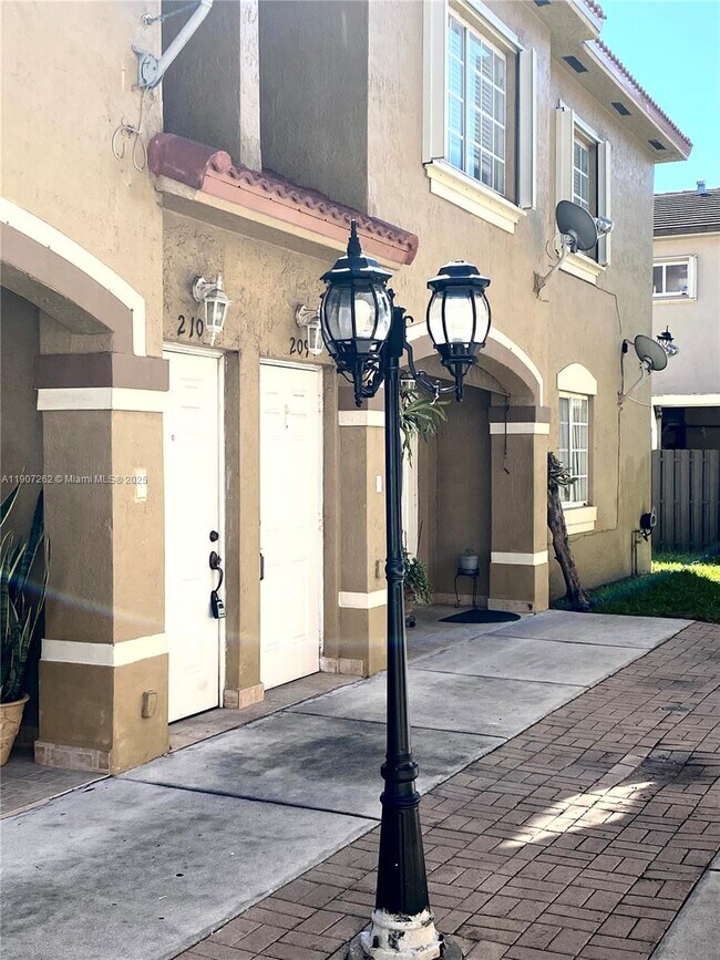 Photo - 8100 W 28th Ct Unit 210