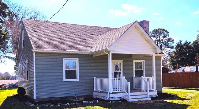 Photo - 1840 Cedar Hall Rd