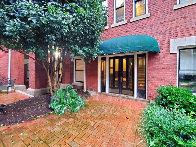 Photo - 400 E Washington St Unit 22