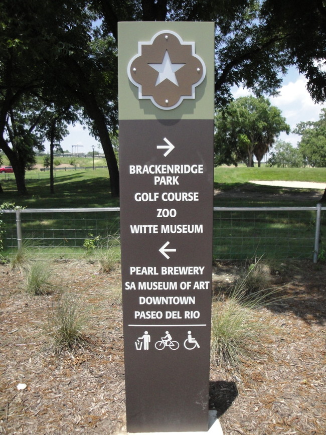 Walking Distance To.... - Compound at the Park Rental