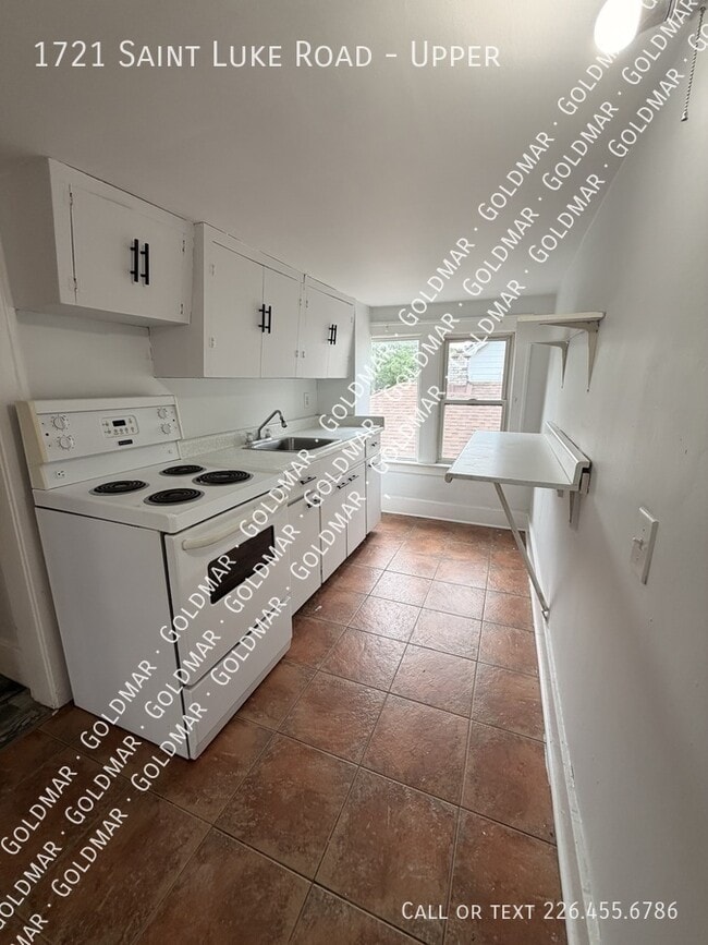Building Photo - Affordable 1 Bedroom 1 Bath In East Windsor Neighborhood Unit Upper