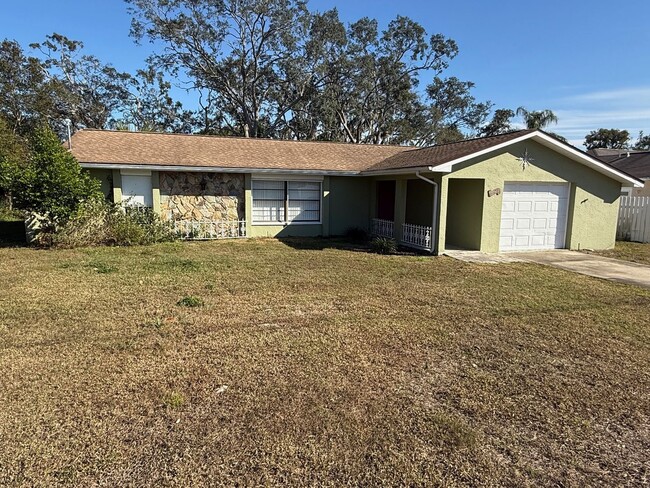 NICE TWO BEDROOM TWO BATH HOME IN GREAT NE... - NICE TWO BEDROOM TWO BATH HOME IN GREAT NE...