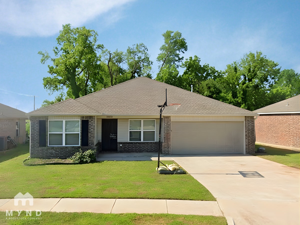 Photo - 10604 SW 22nd St