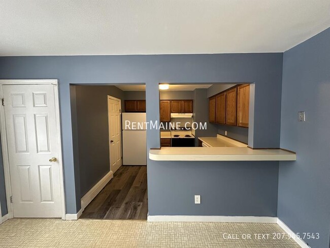 Photo - 114 Main Rd S Unidad Apt E