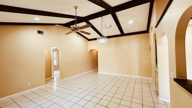 Photo - 11952 60th St N