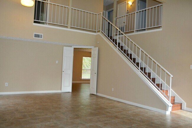 Photo - 3703 Embarcadero Dr