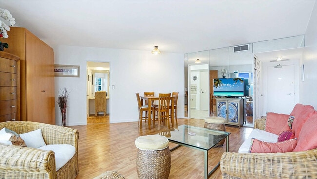 Photo - 3700 Galt Ocean Dr Unidad 602