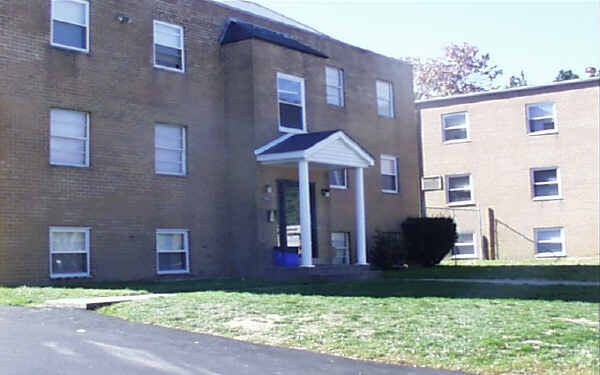Photo - Crestwood Apartments