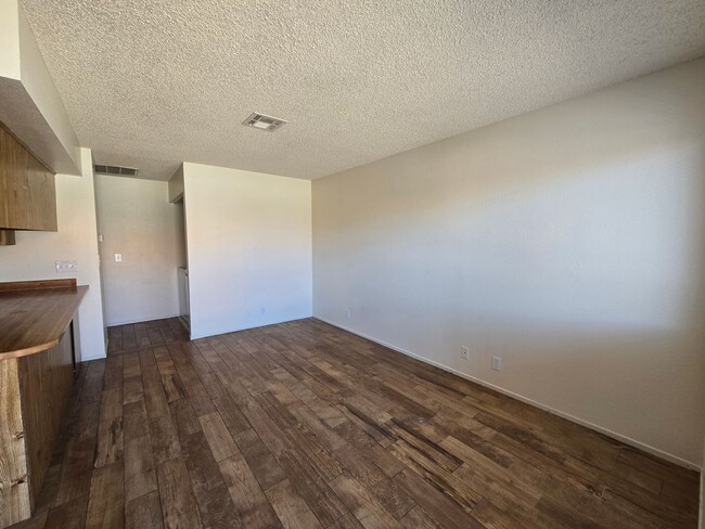 Photo - A nice & cozy 1-bedroom, 1-bathroom upstairs condo