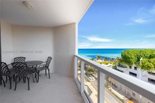 6423 Collins Ave Unit 703