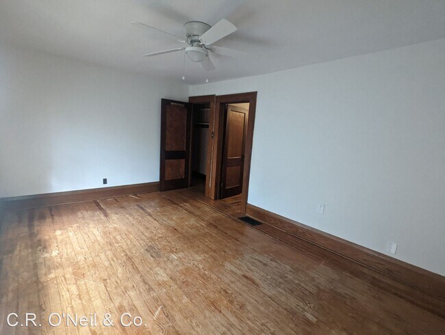 Photo - 3 br, 1.5 bath House - 2290 Indianola Avenue