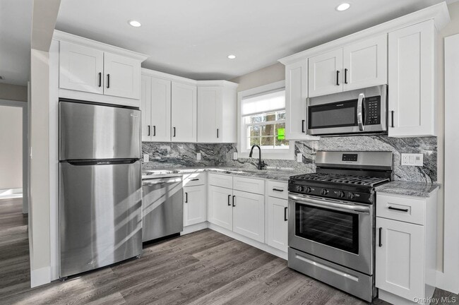 Photo - 25 Lorraine Ct Unit 1