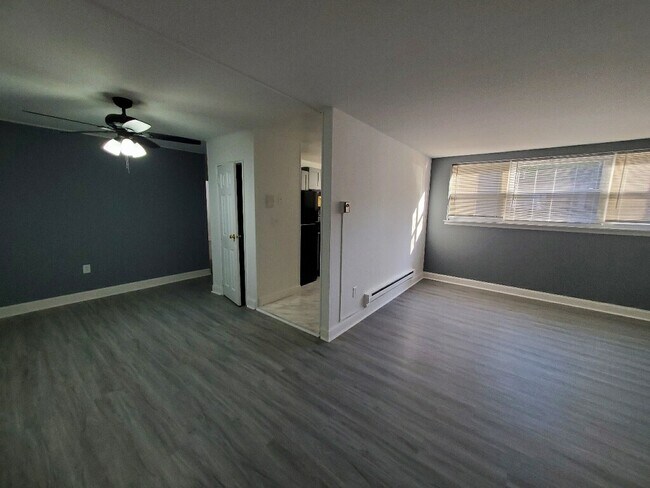 Photo - 23 Smith St Apartment Unit Amboy Smith ST