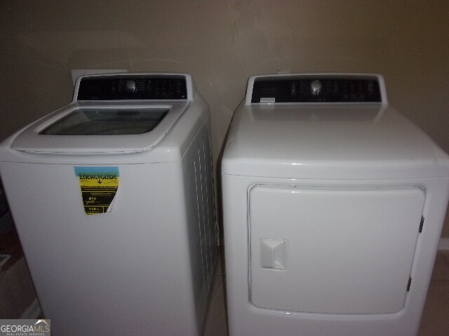 Photo - 587 Hope St SW