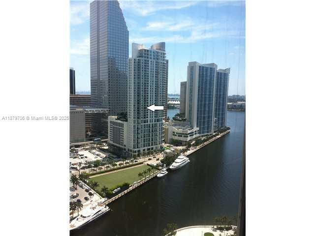 Photo - 300 S Biscayne Blvd Unidad T-1712